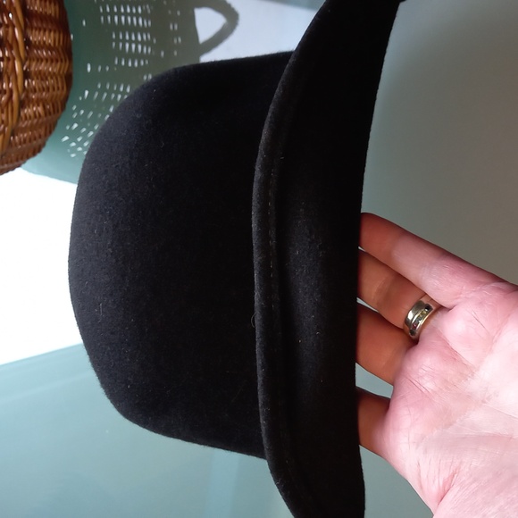 COPY - Black Wool/ Felt Hat - Picture 5 of 6